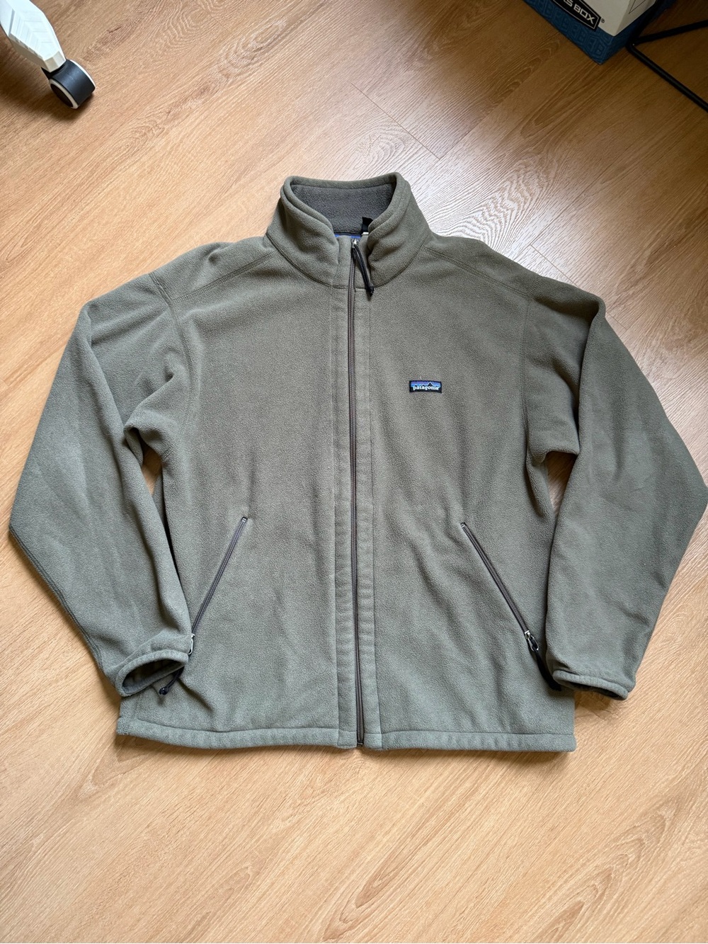 Patagonia Olive Green Lightweight Fleece Jacket